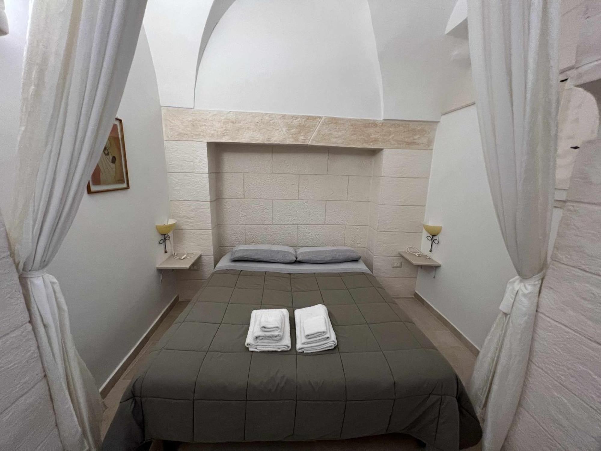 La Rosa D Ernesto Wifi Free 3 Sleeping Places Apartment Ostuni Exterior photo