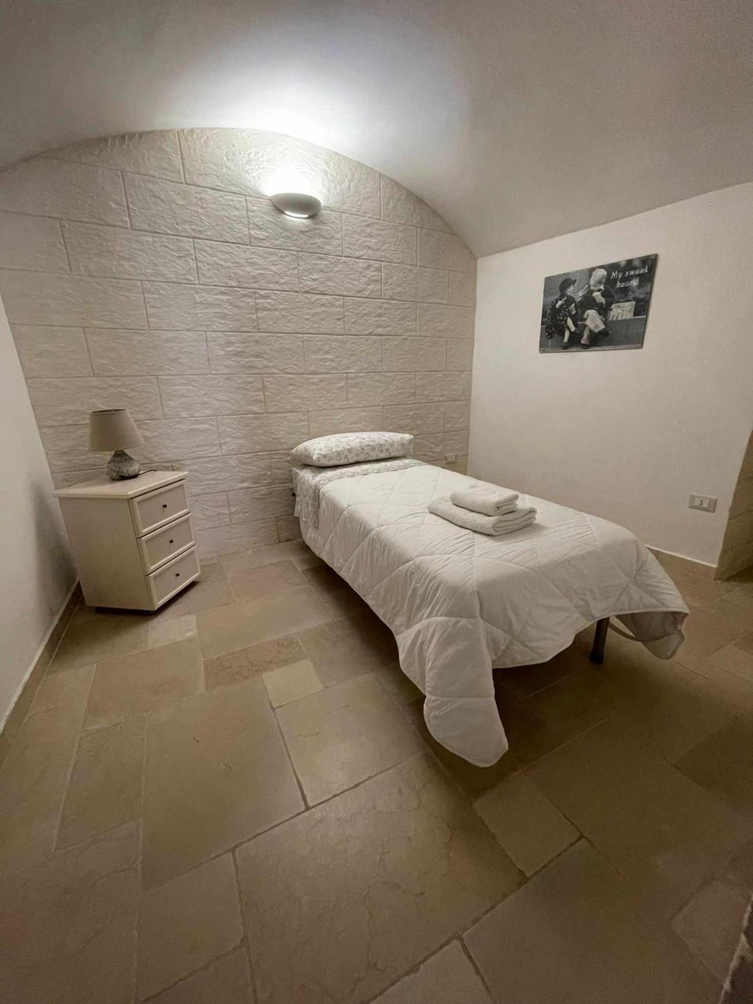 La Rosa D Ernesto Wifi Free 3 Sleeping Places Apartment Ostuni Exterior photo