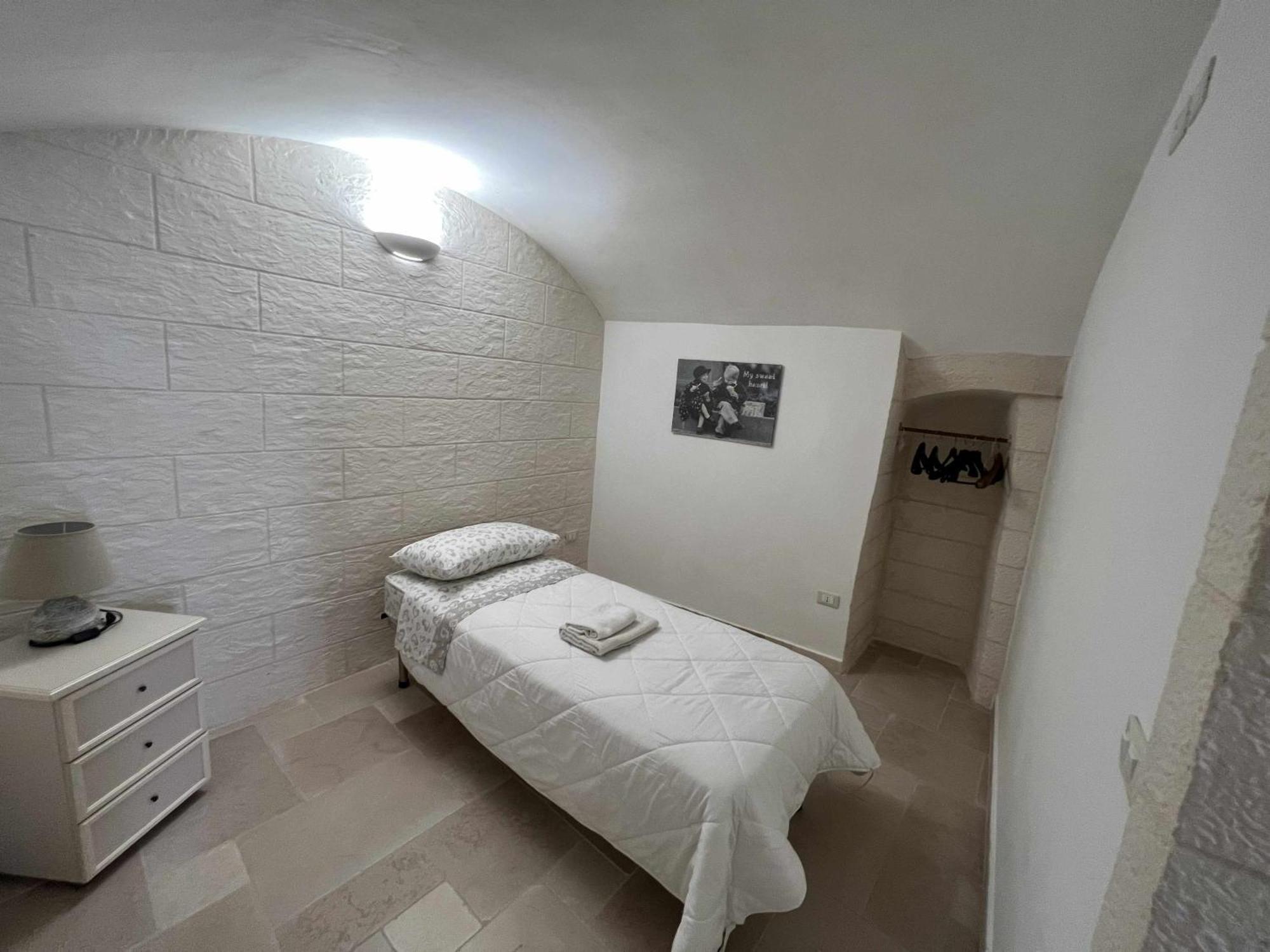 La Rosa D Ernesto Wifi Free 3 Sleeping Places Apartment Ostuni Exterior photo