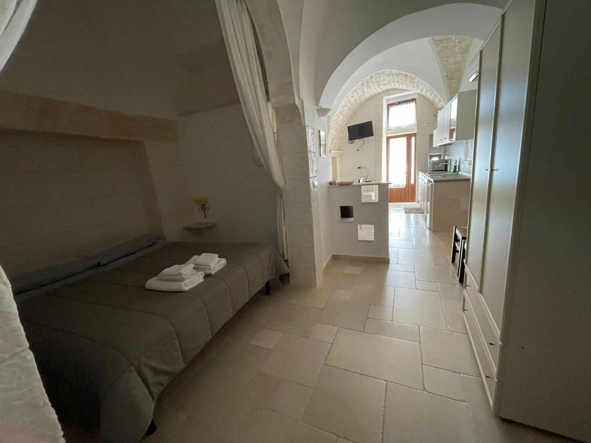 La Rosa D Ernesto Wifi Free 3 Sleeping Places Apartment Ostuni Exterior photo